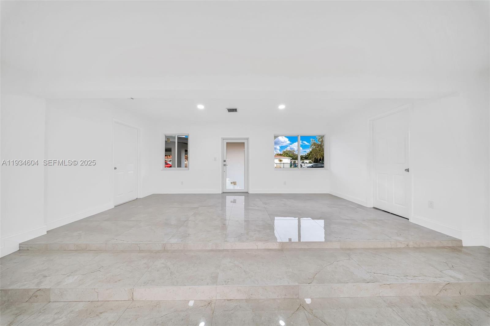 BUNCHE PARK - Residential