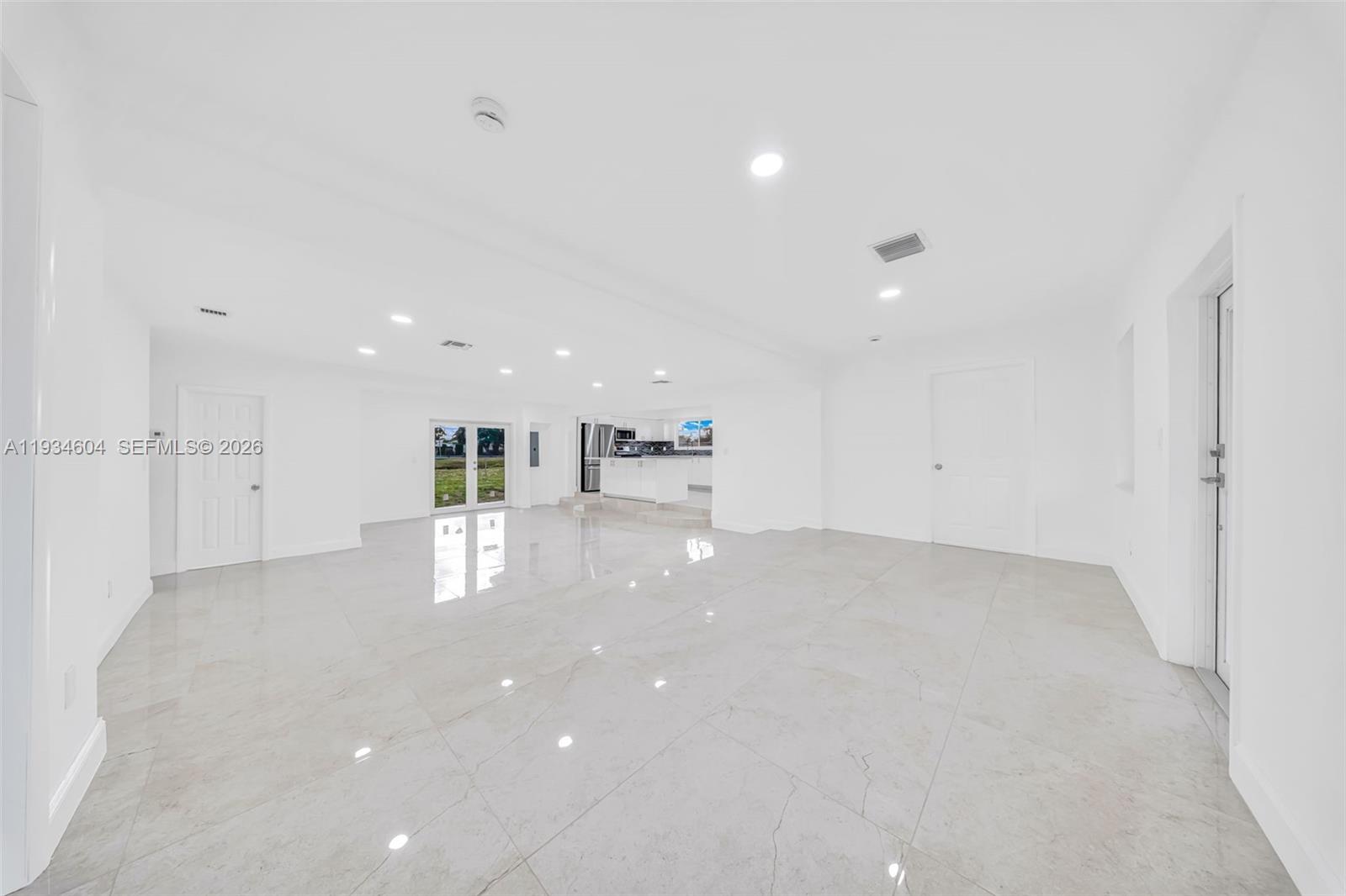 BUNCHE PARK - Residential