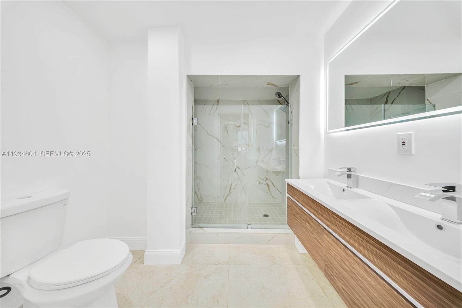 BUNCHE PARK - Residential