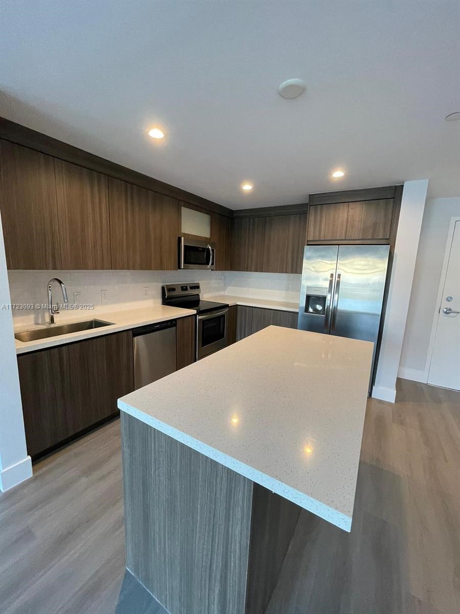 AESTHETIC - Residential