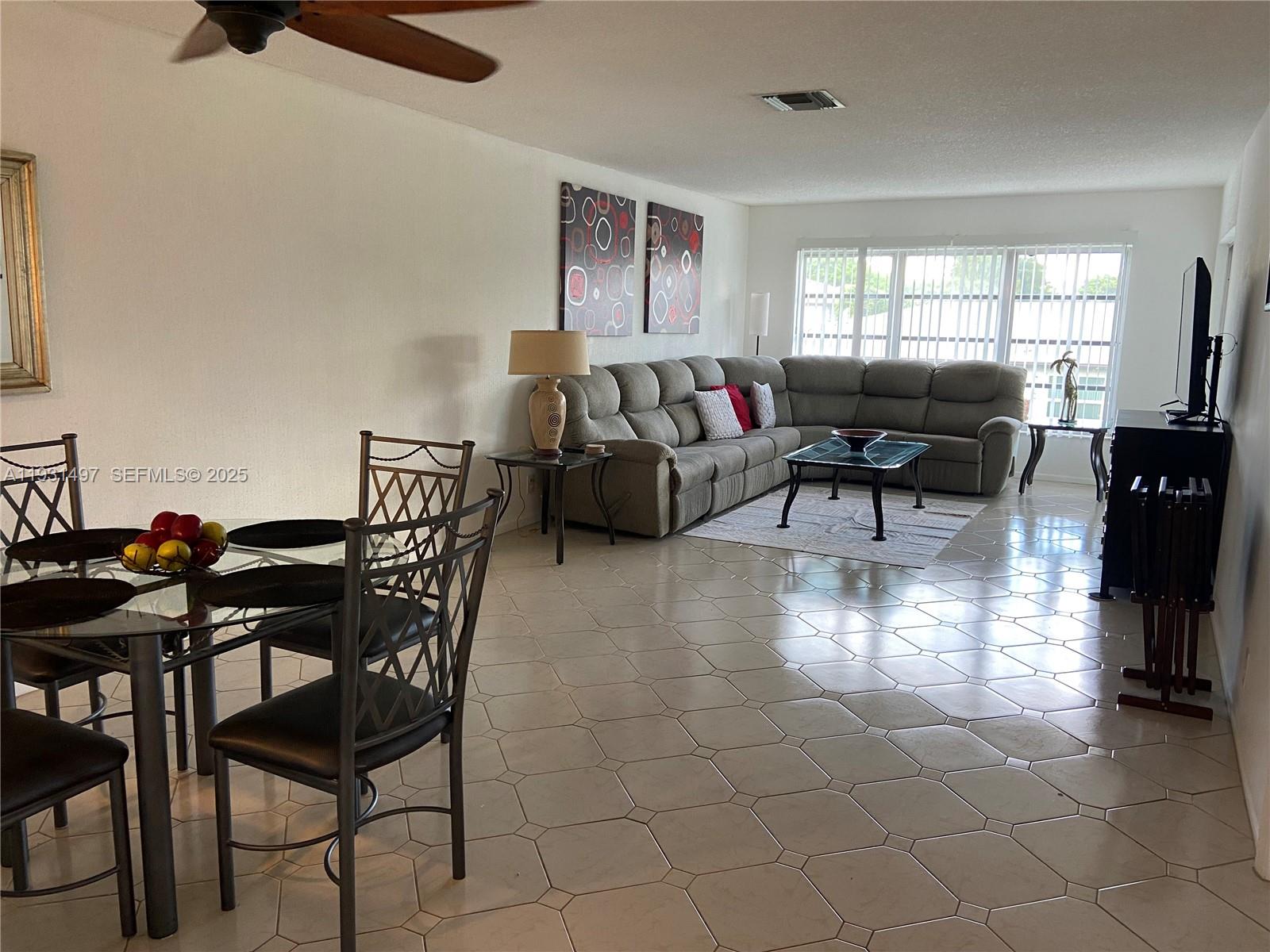 PALM GREENS AT VILLA DEL - Residential Lease