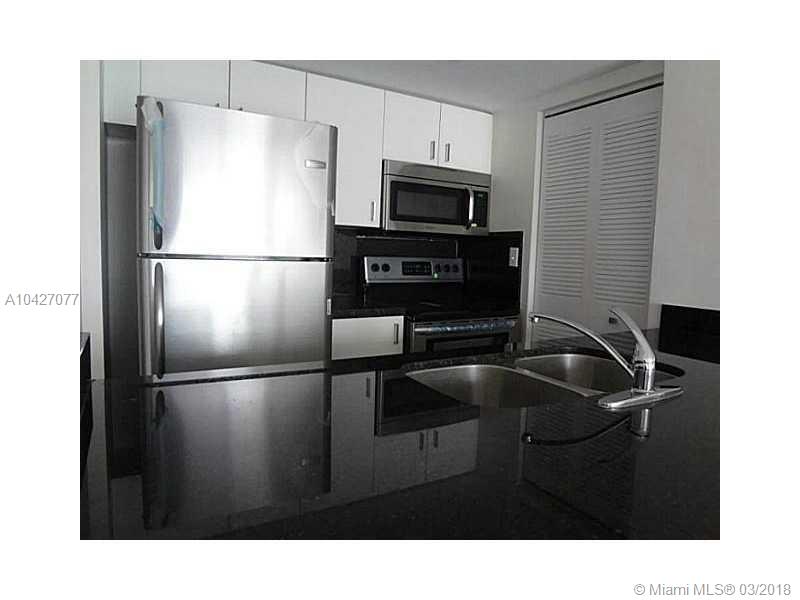 MADISON DOWNTOWN CONDO - Residential Lease