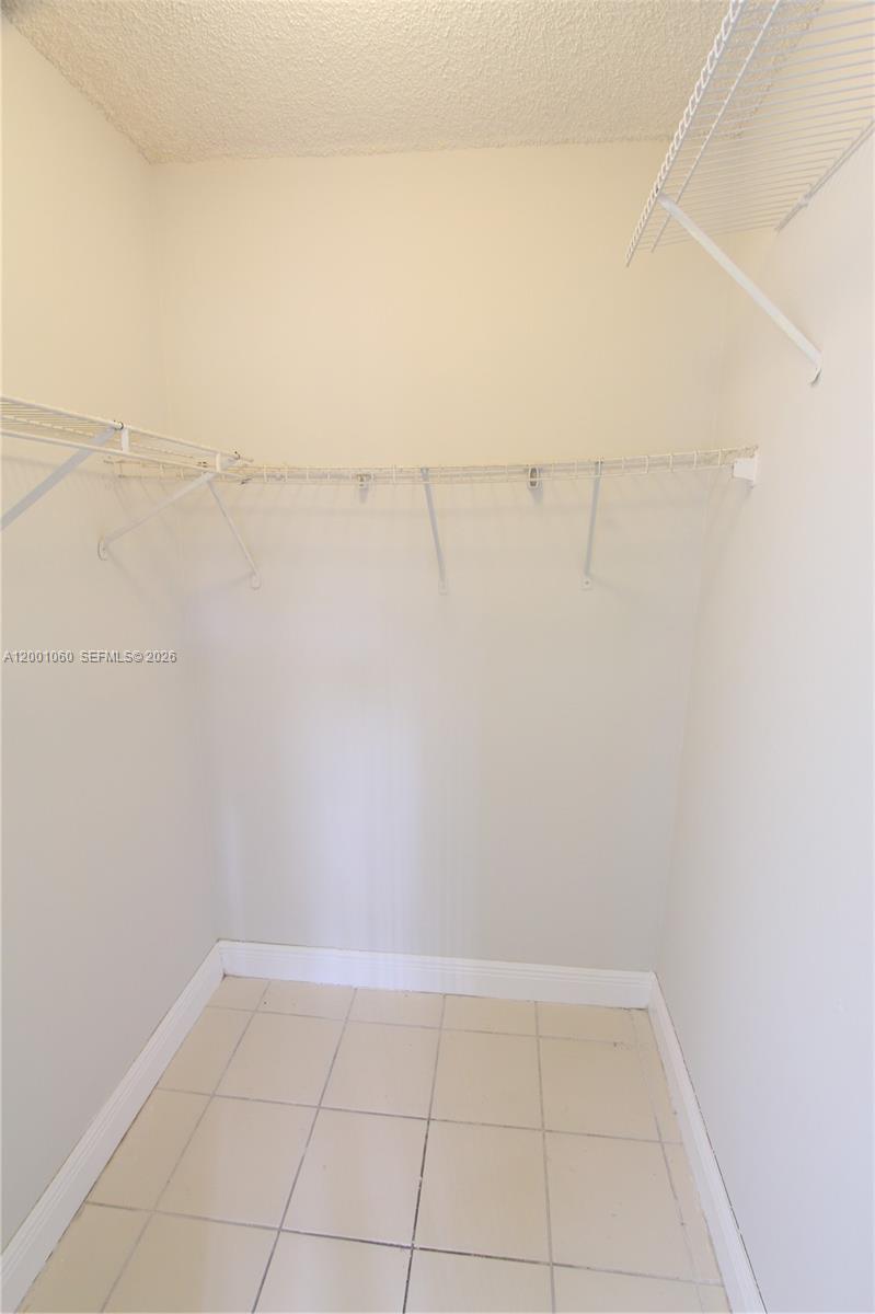 SOLEIL LAKE CONDO - Residential Lease