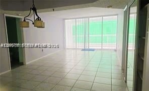 9341 Collins Ave 903