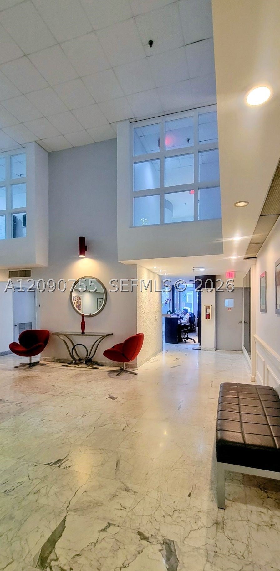 9341 Collins Ave 903