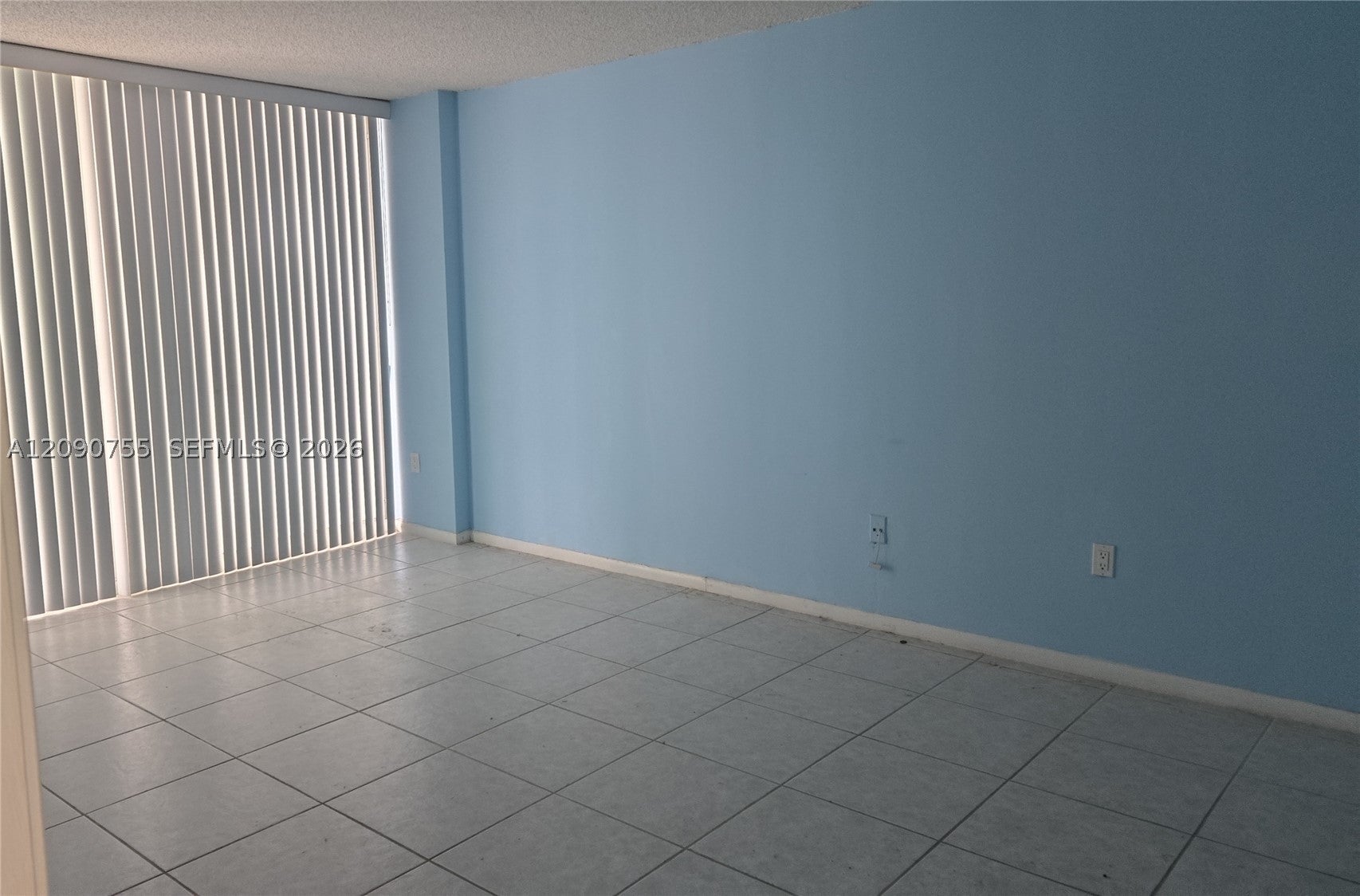 9341 Collins Ave 903