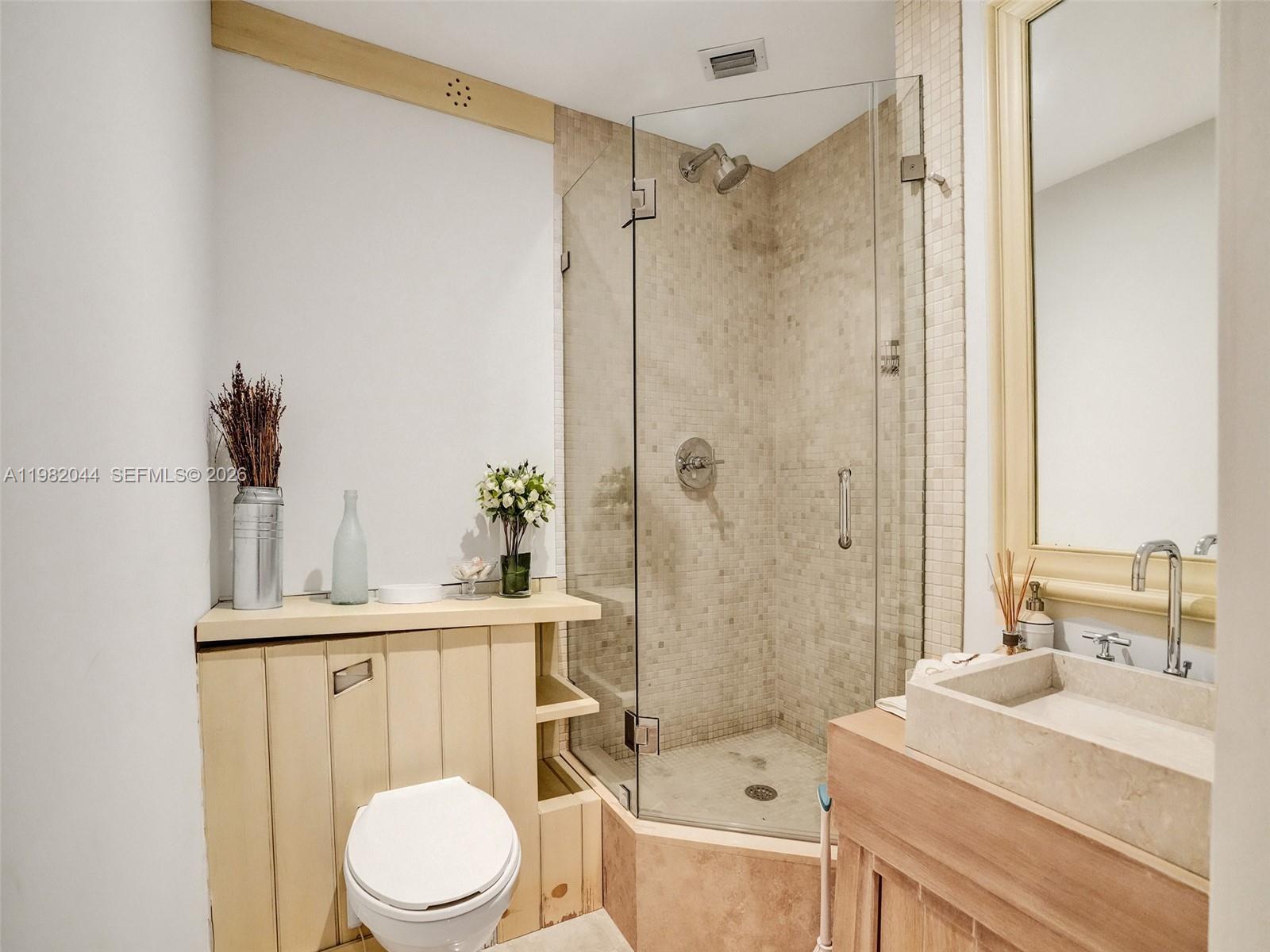 THE PENINSULA CONDO - Residential