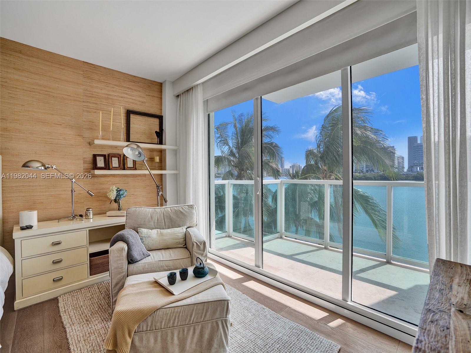 THE PENINSULA CONDO - Residential