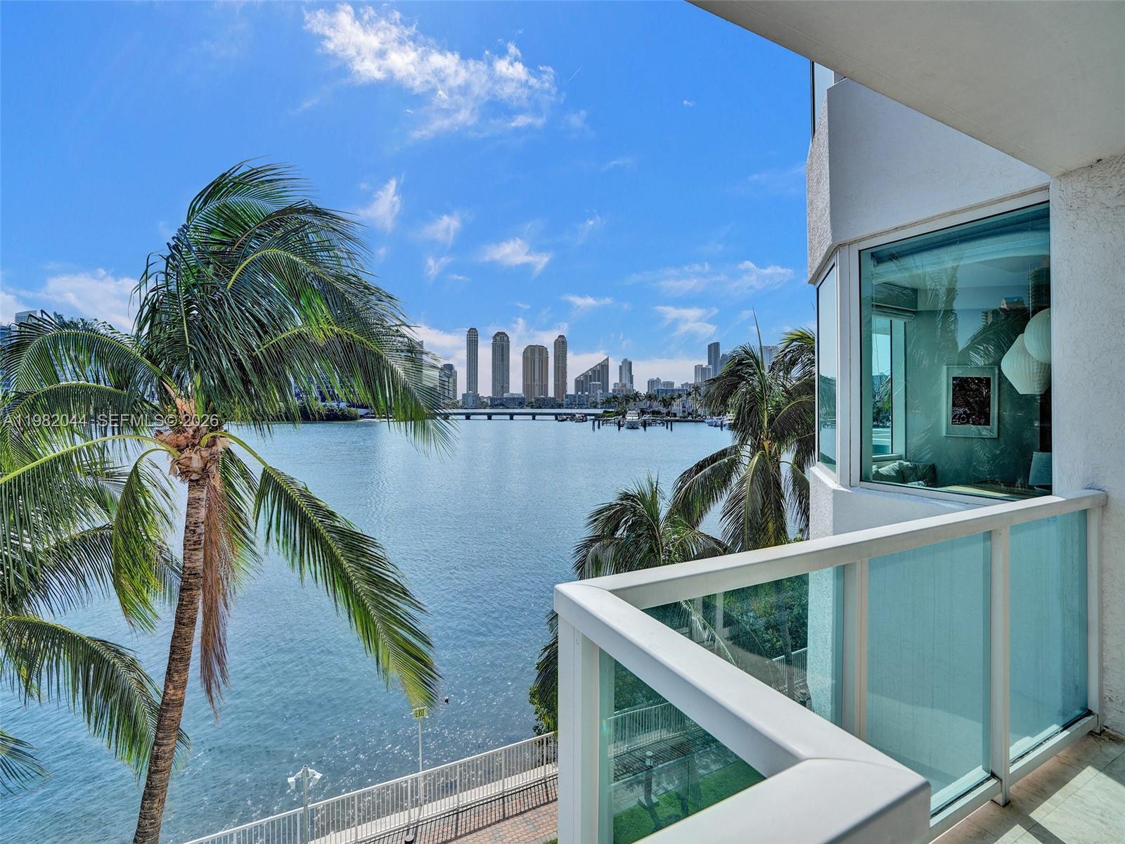 THE PENINSULA CONDO - Residential