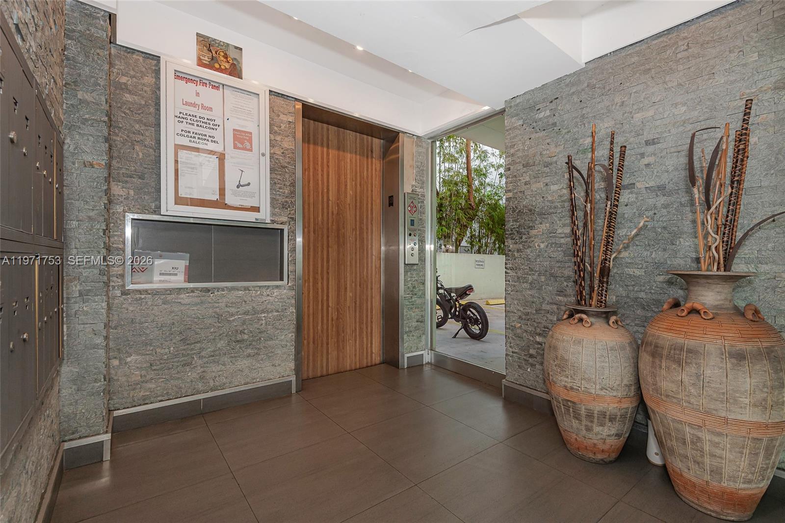 THE MERIDIAN CONDO - Residential