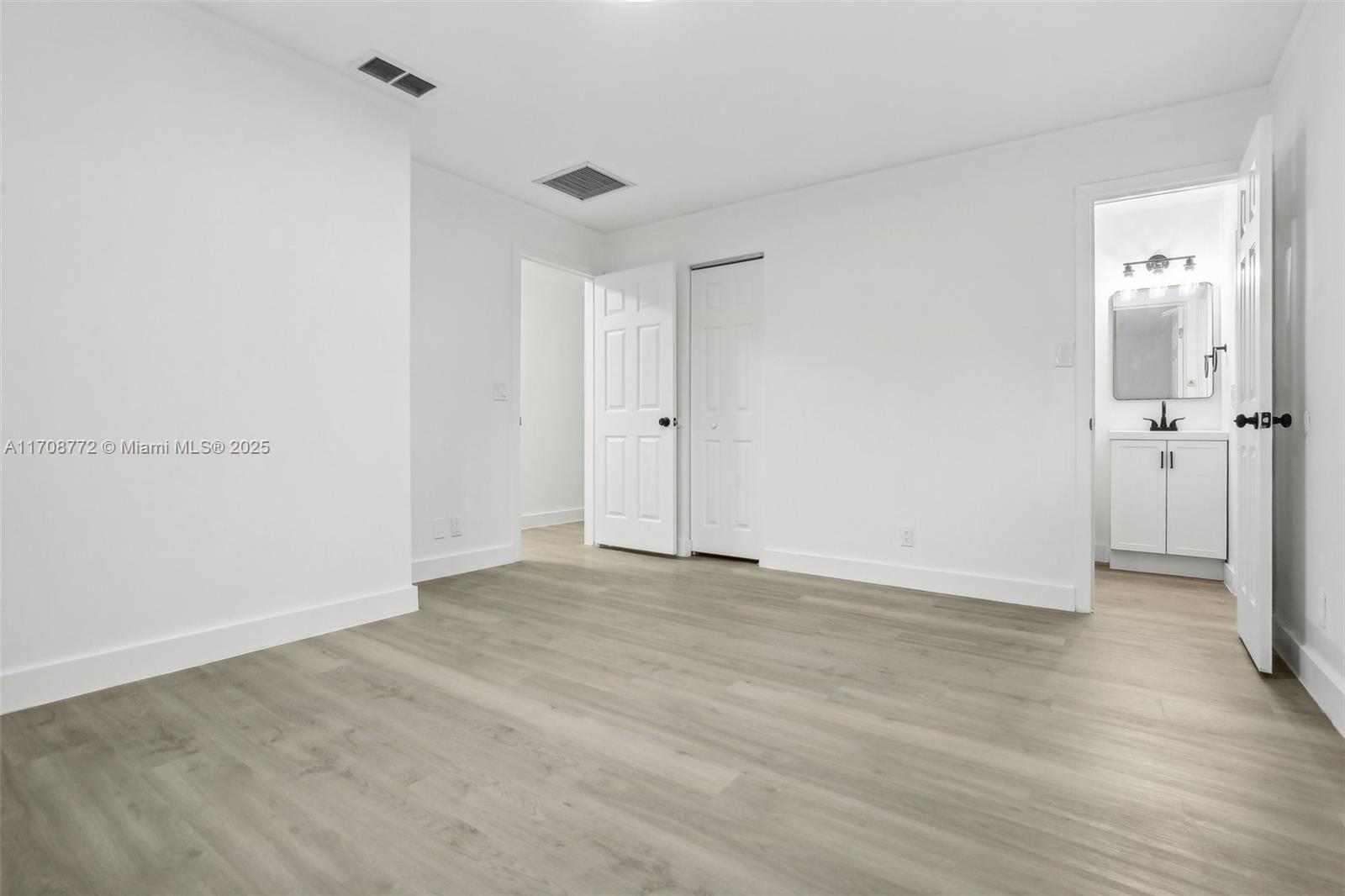 LAUREL HILLS 2ND ADD - Residential