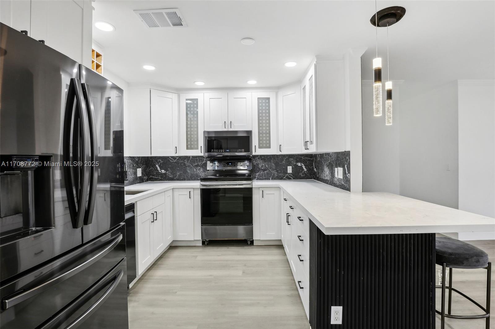 LAUREL HILLS 2ND ADD - Residential