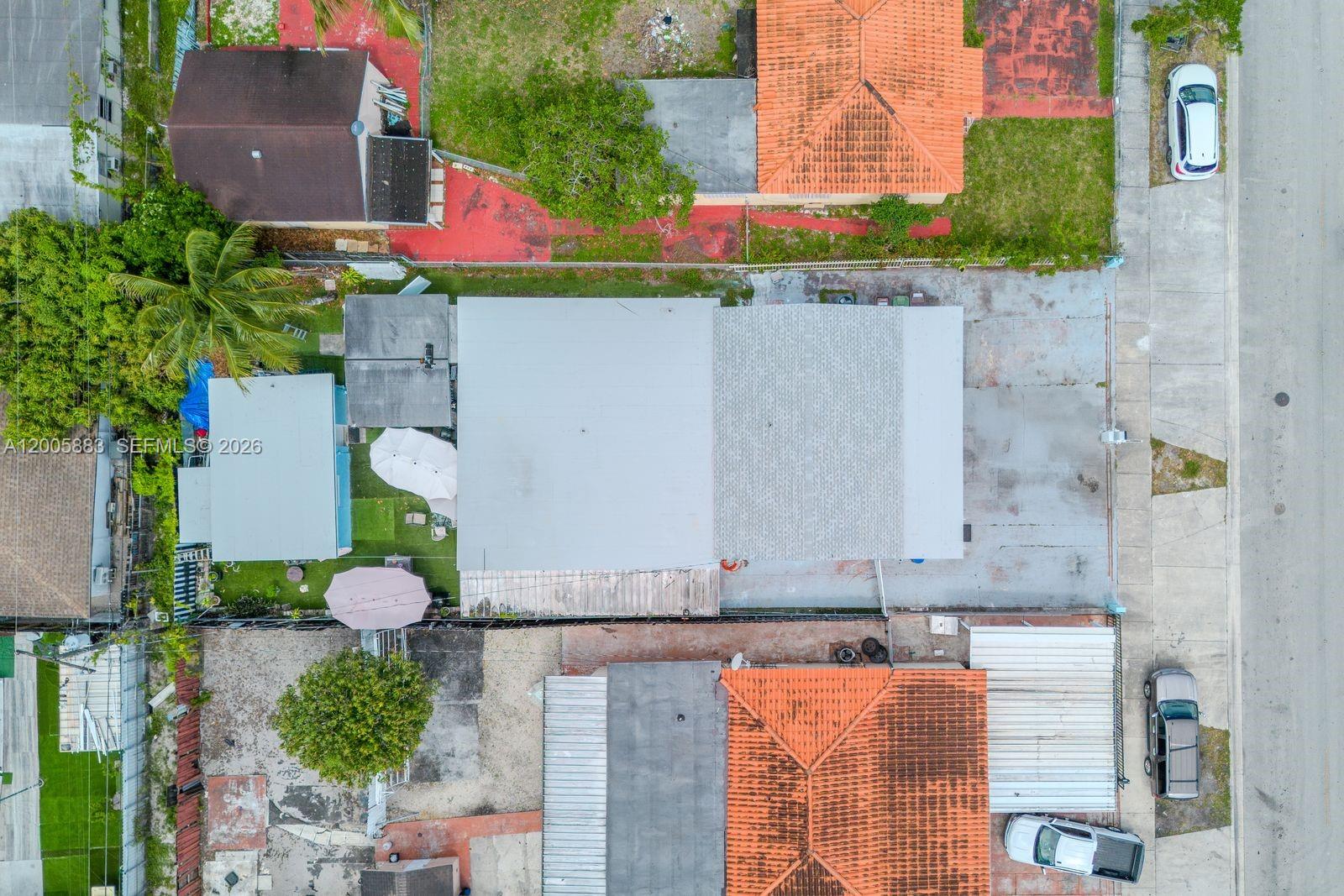 TOWN OF HIALEAH 1 ADDN AM - Residential