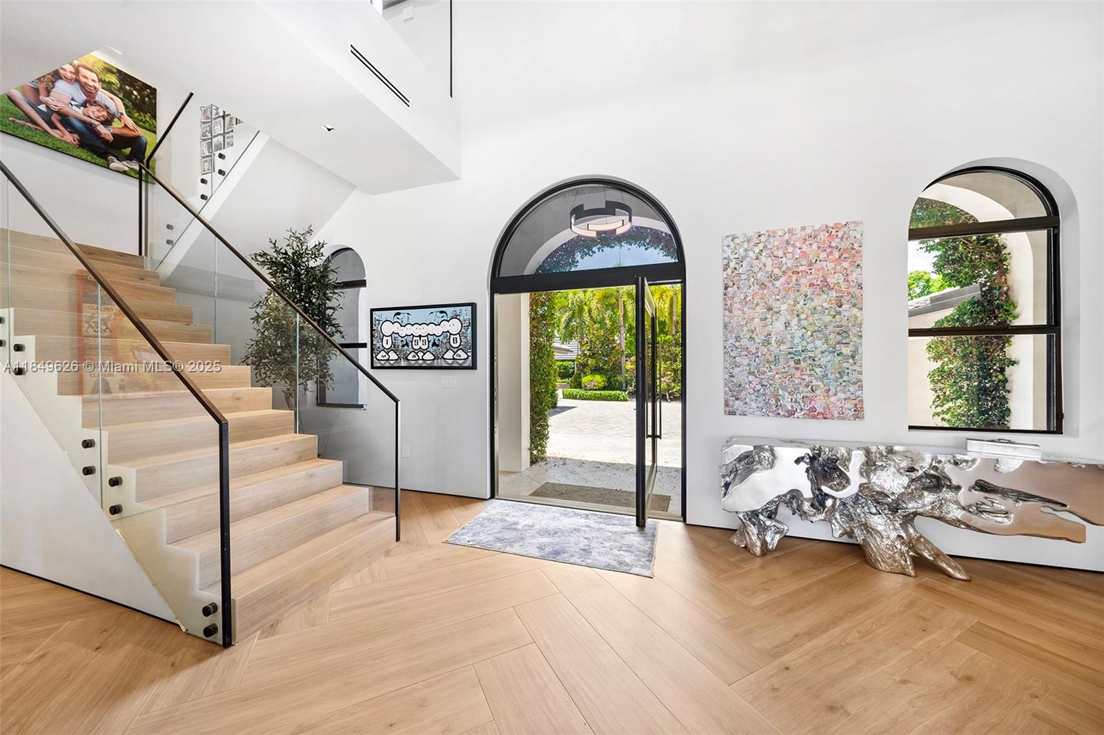 SUNRISE - Residential Lease