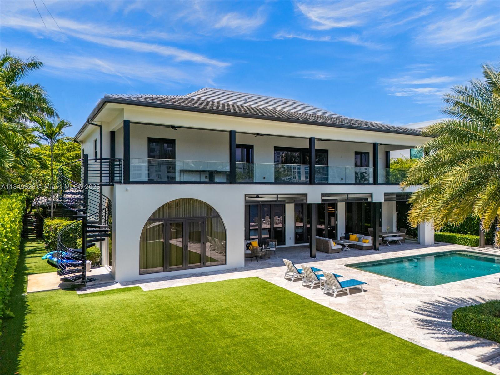 SUNRISE - Residential Lease