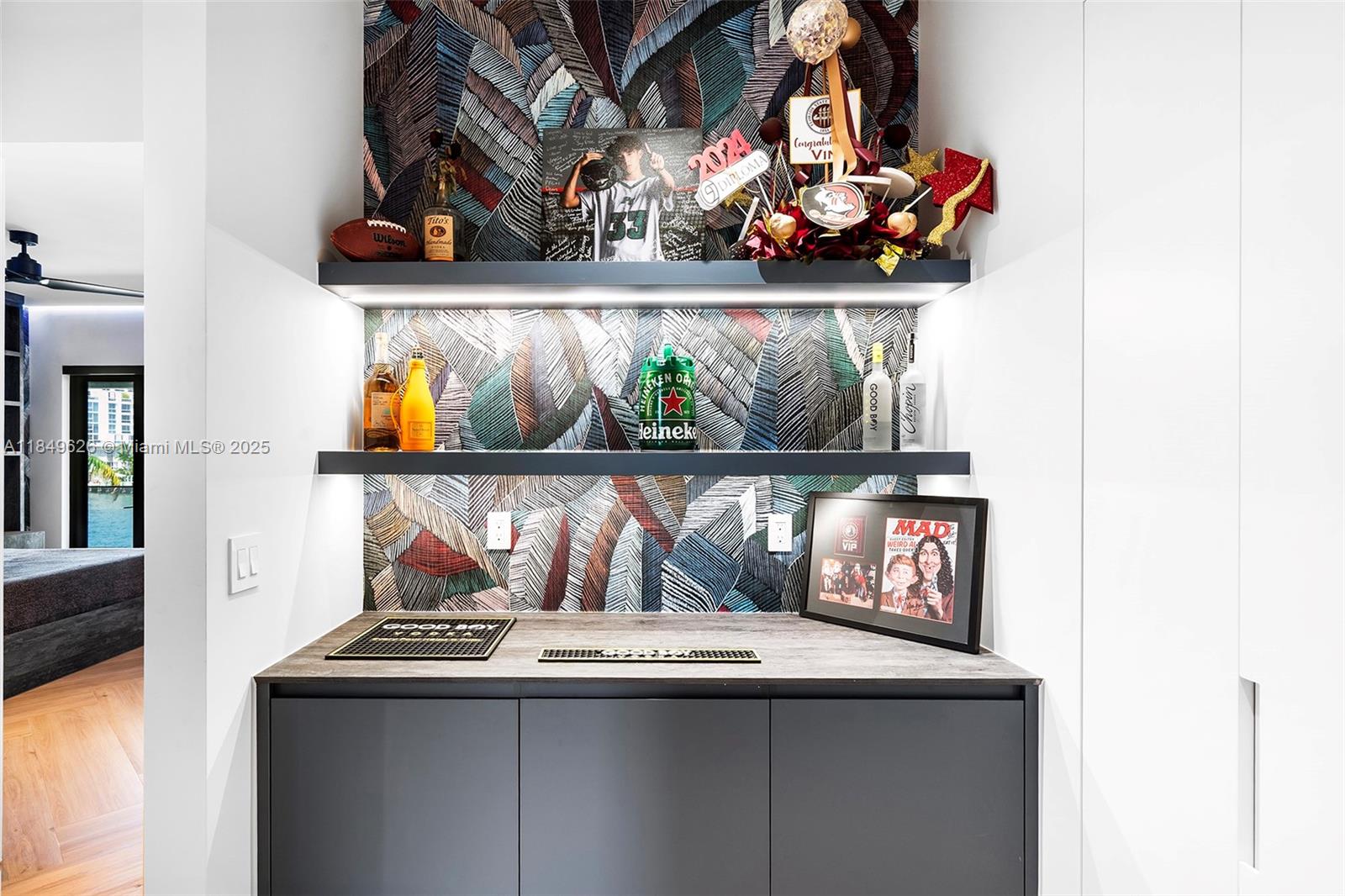 SUNRISE - Residential Lease