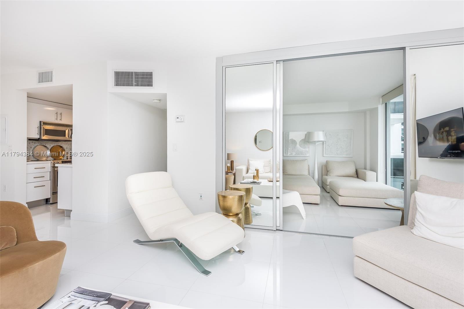 HARBOUR HOUSE - Residential Lease