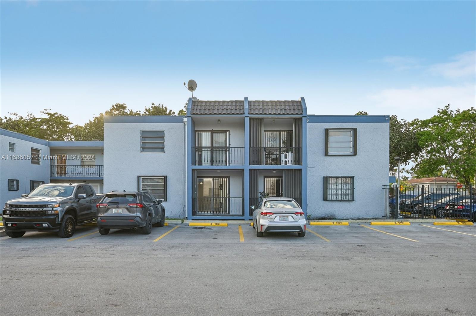 Property for Sale at 145 Sw 30th Ct 108B, Miami, Broward County, Florida - Bedrooms: 2 
Bathrooms: 1  - $265,000