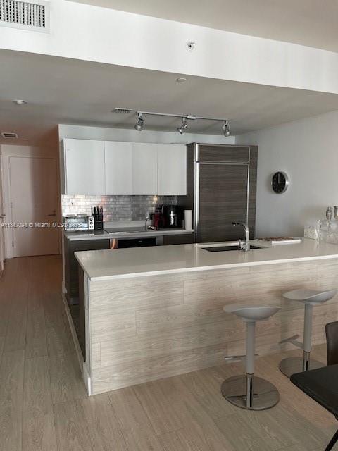 Short Term Rental is a tastefully Turn-Key & furnished unit. Everything included FPL, Internet, and amenities. Just bring your suitcase! Minimum of one month lease. ONLY Available NOW till NOV 31, 2024.