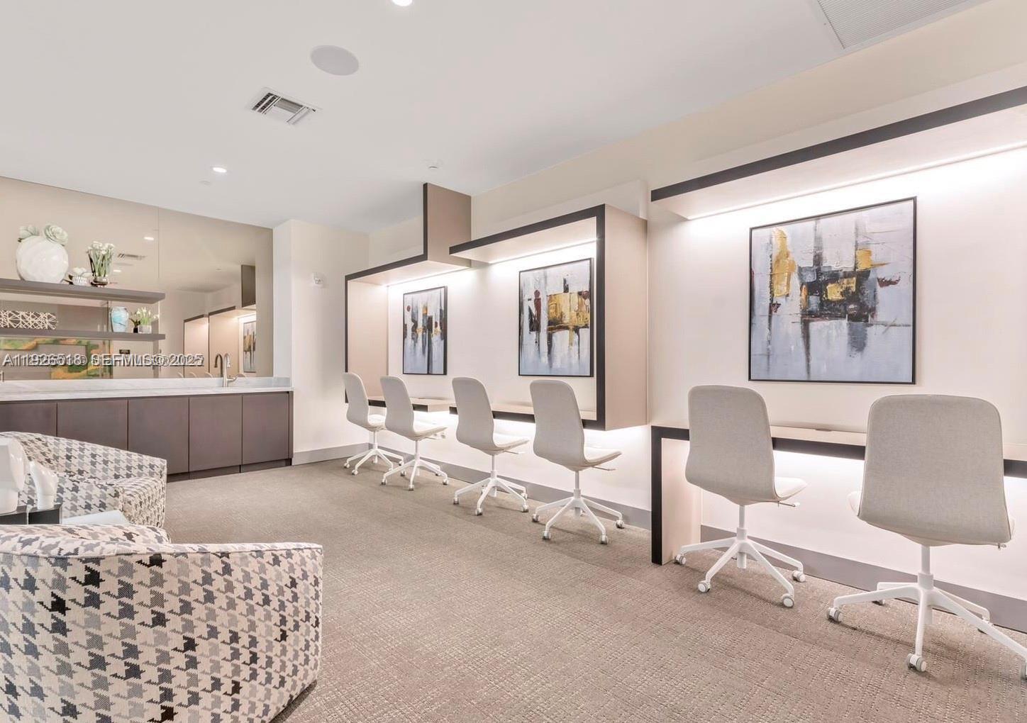 5350 PARK CONDO - Residential Lease