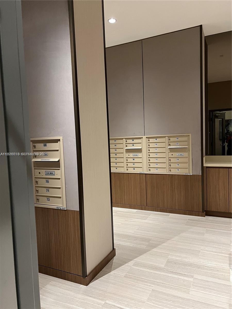 5350 PARK CONDO - Residential Lease