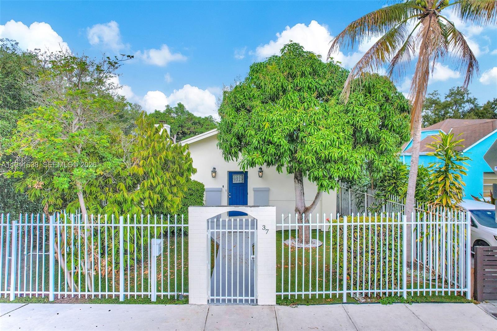SHADOWLAWN EXTENSION SUB - Residential