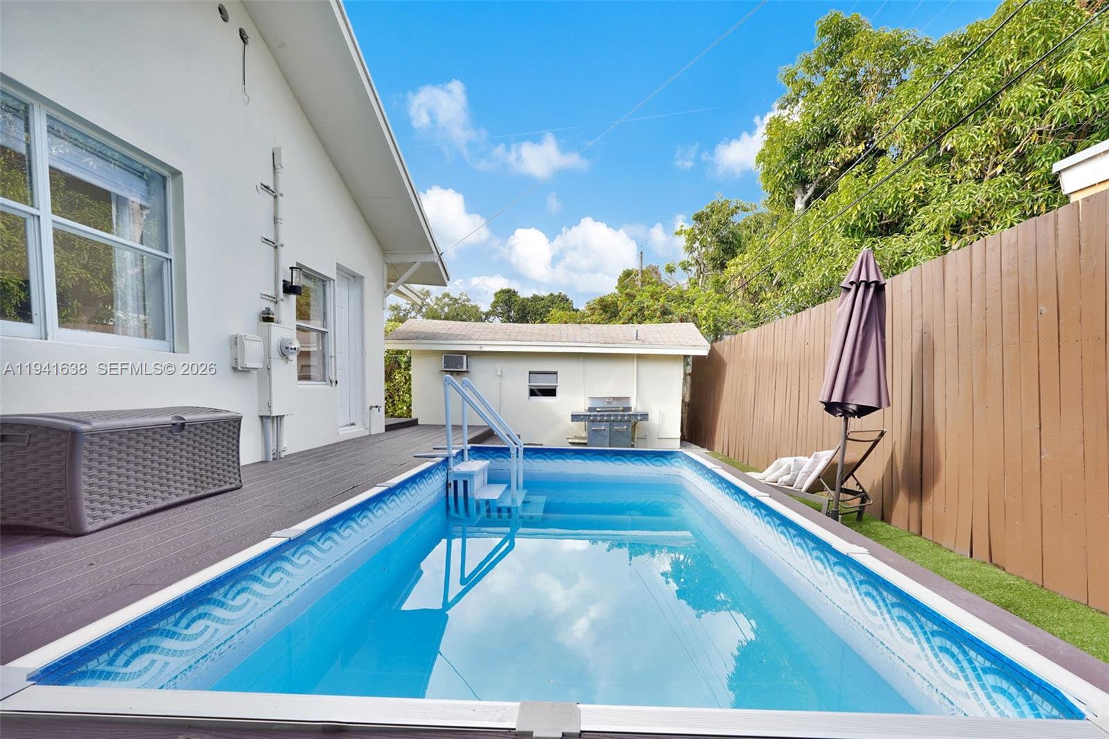 SHADOWLAWN EXTENSION SUB - Residential