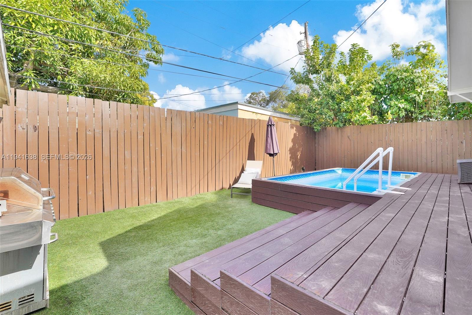 SHADOWLAWN EXTENSION SUB - Residential