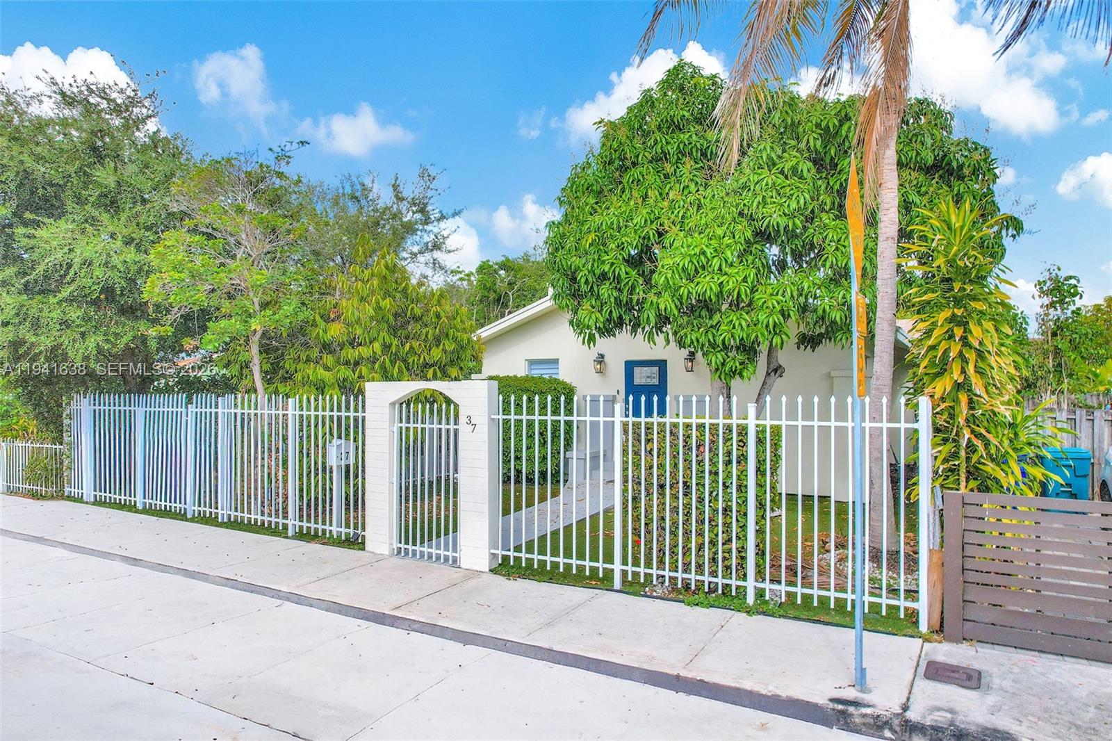 SHADOWLAWN EXTENSION SUB - Residential