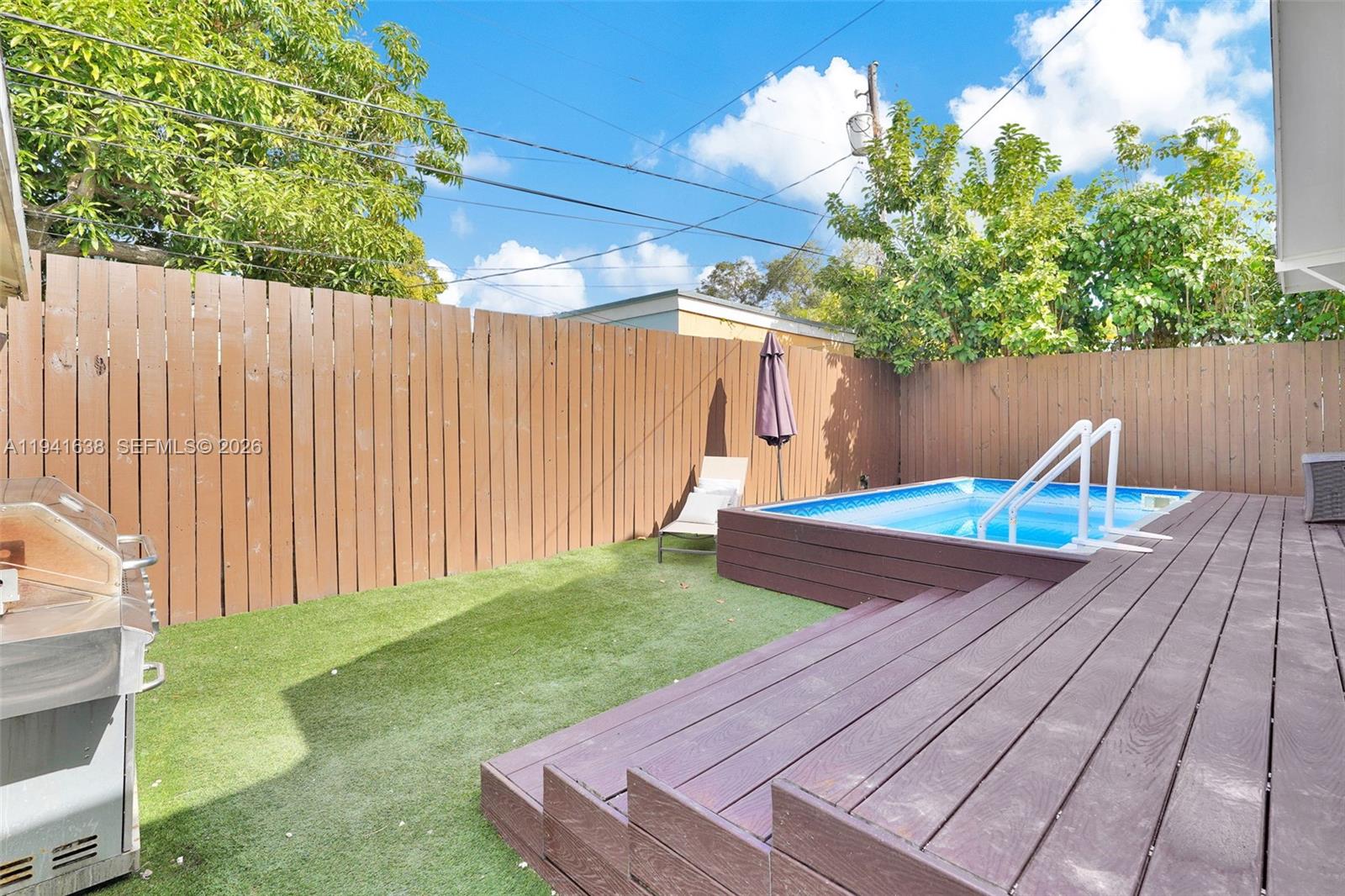 SHADOWLAWN EXTENSION SUB - Residential