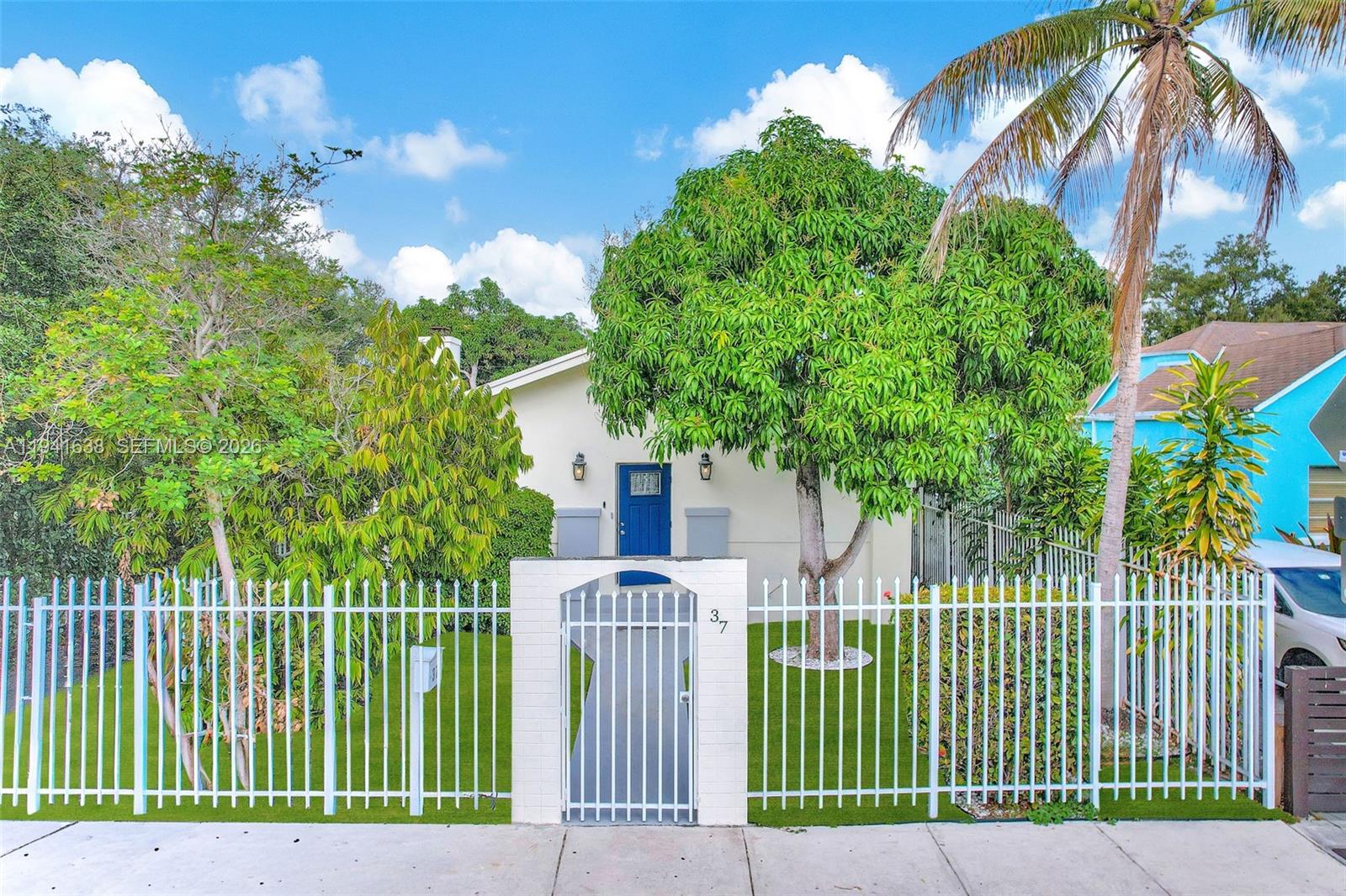 SHADOWLAWN EXTENSION SUB - Residential