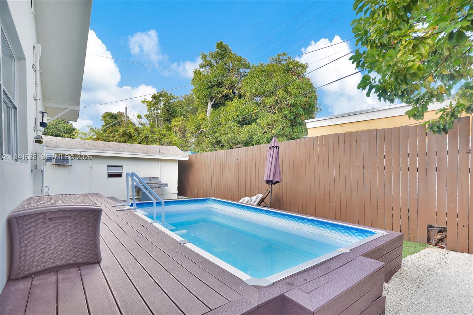 SHADOWLAWN EXTENSION SUB - Residential