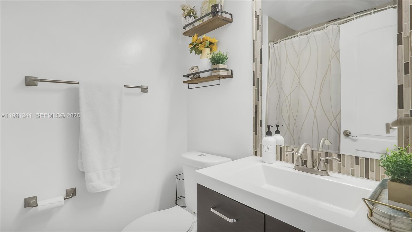 JACARANDA PARCEL 608 - Residential