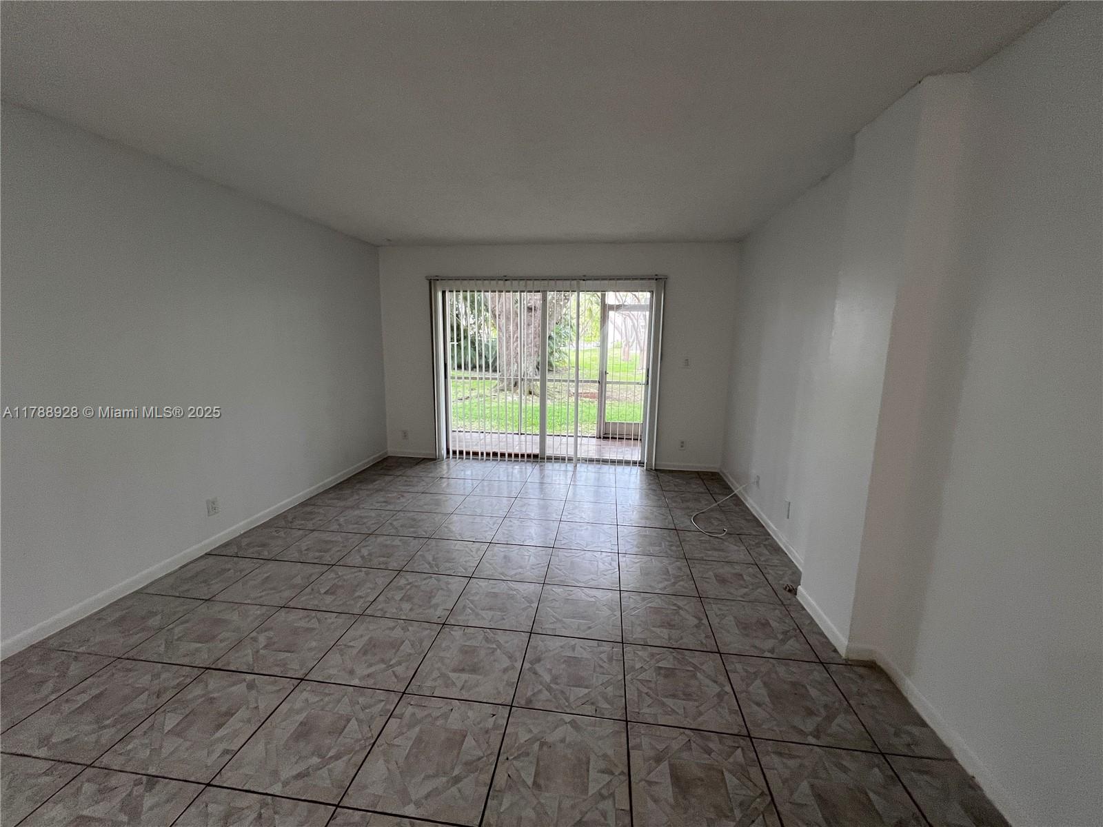 1200 NW 87th Ave 112