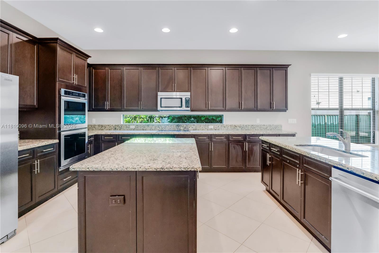 MILL CREEK AT COOPER CITY - Residential