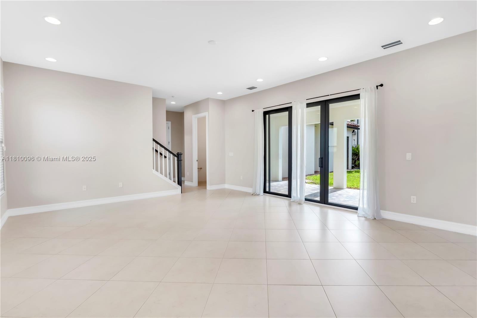 MILL CREEK AT COOPER CITY - Residential