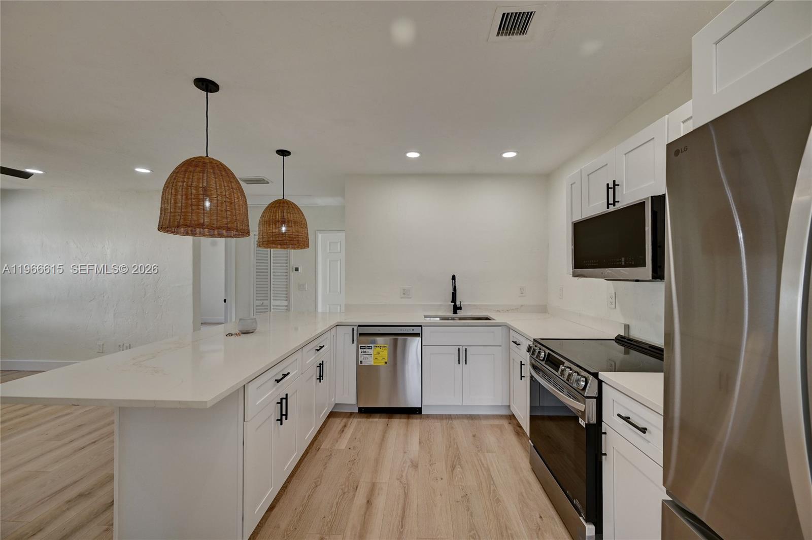 MACKLE PARK PLAT - Residential