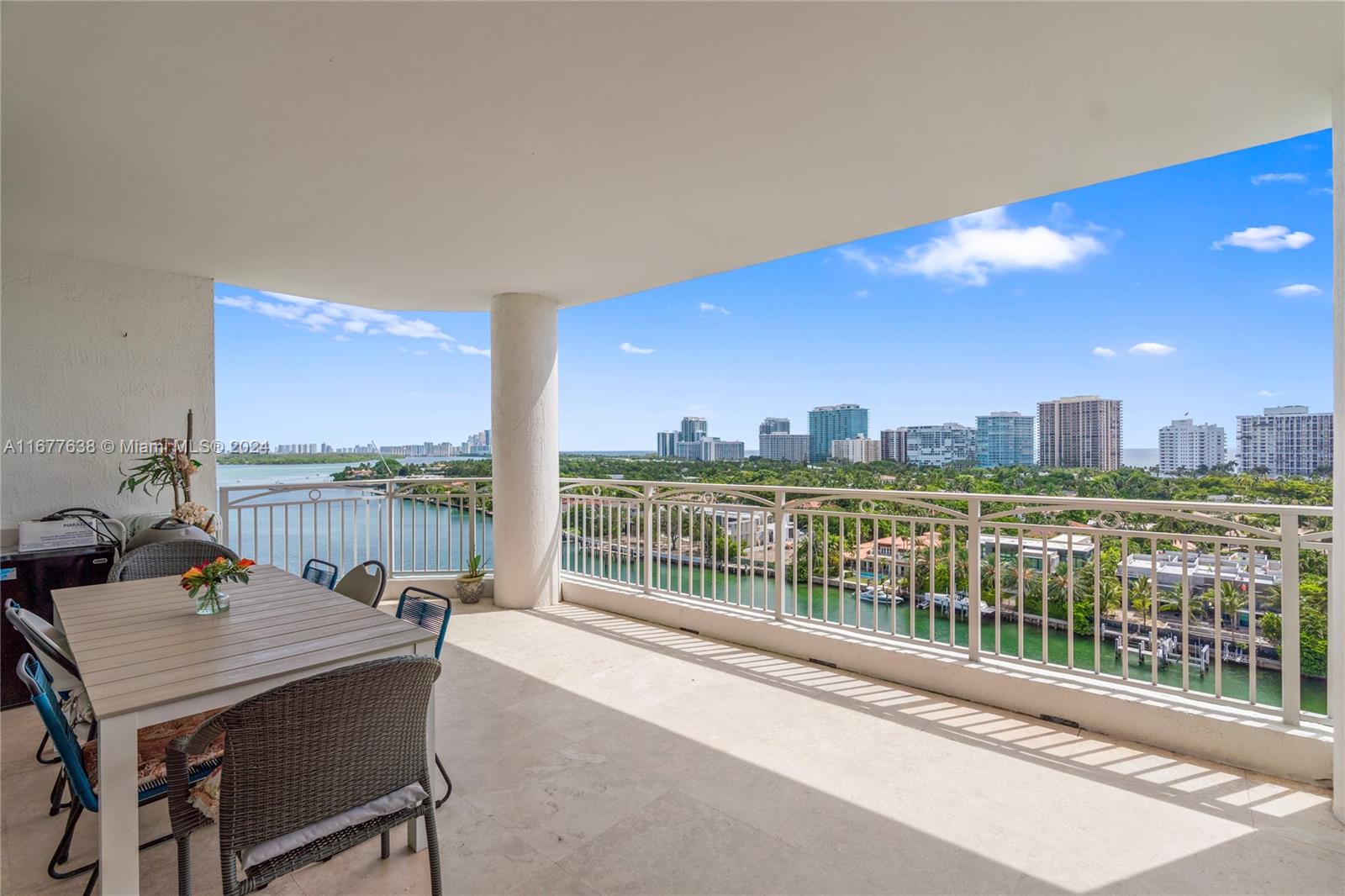 CARROLL WALK CONDO - Residential