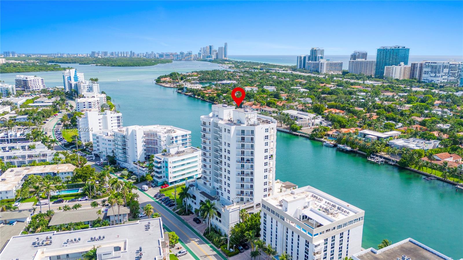 CARROLL WALK CONDO - Residential