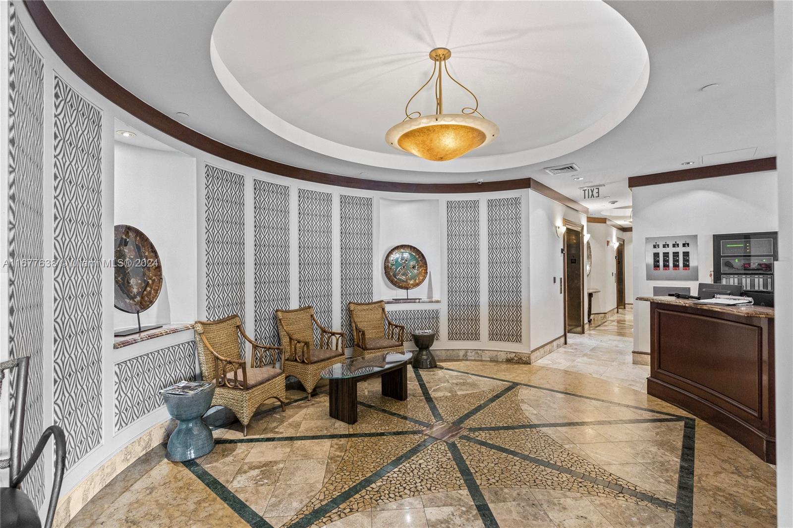 CARROLL WALK CONDO - Residential