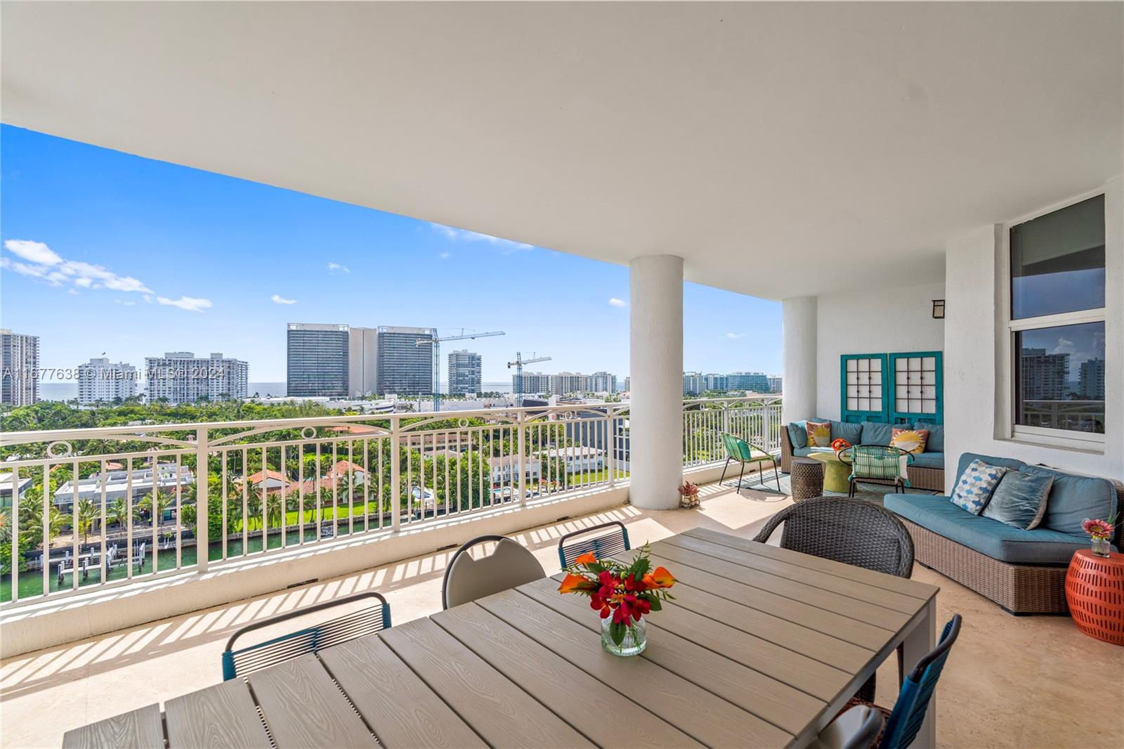 CARROLL WALK CONDO - Residential