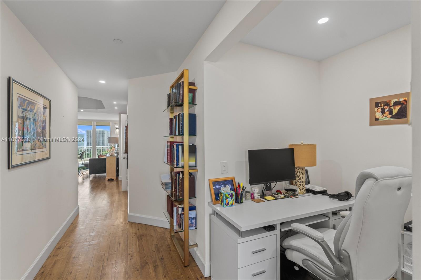 CARROLL WALK CONDO - Residential