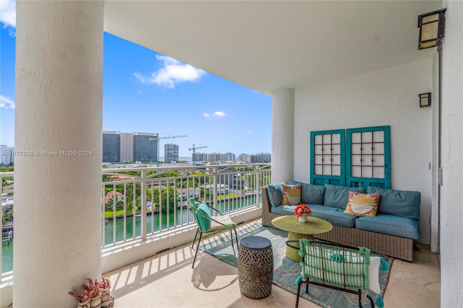 CARROLL WALK CONDO - Residential