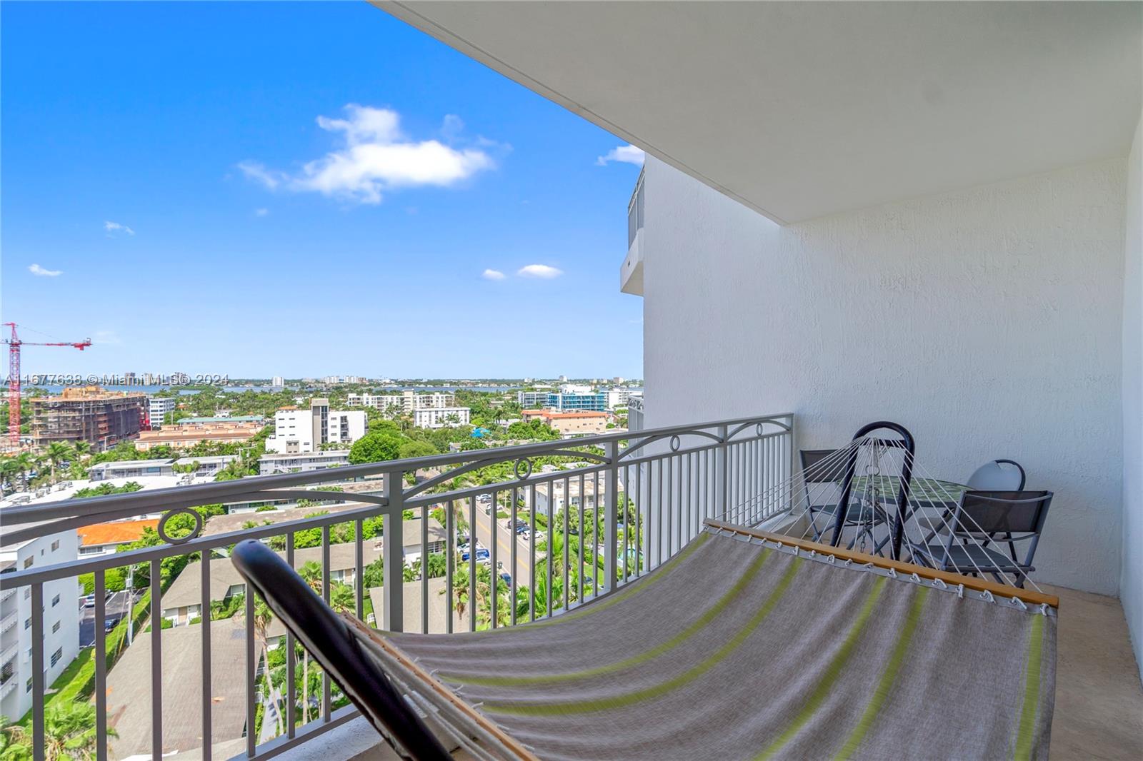 CARROLL WALK CONDO - Residential