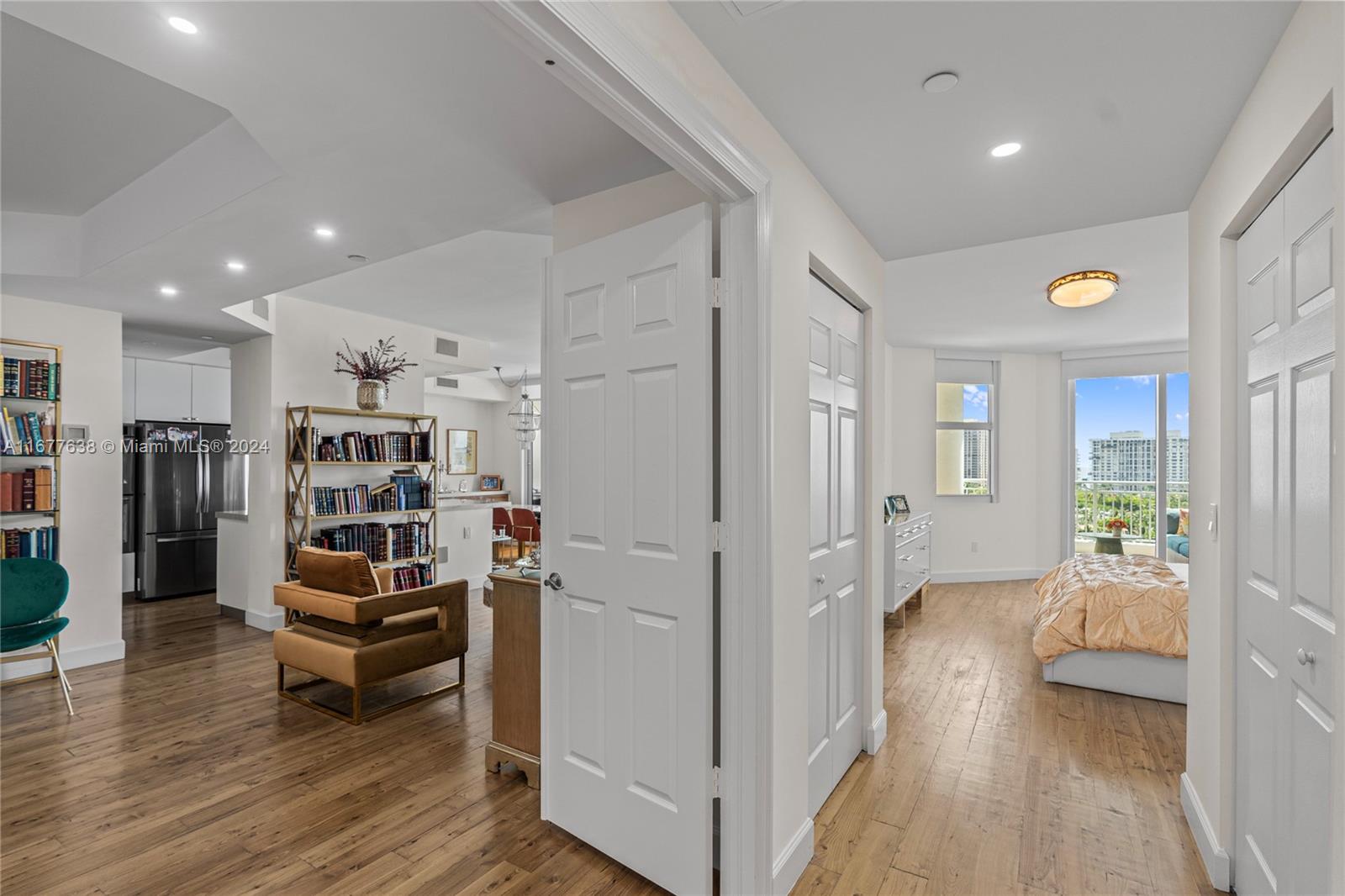 CARROLL WALK CONDO - Residential