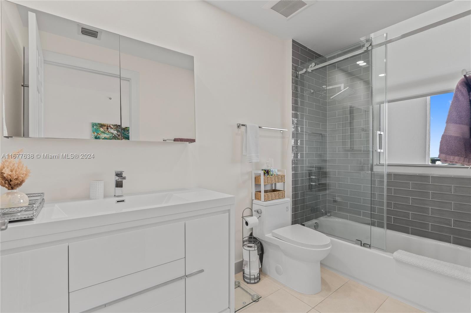 CARROLL WALK CONDO - Residential