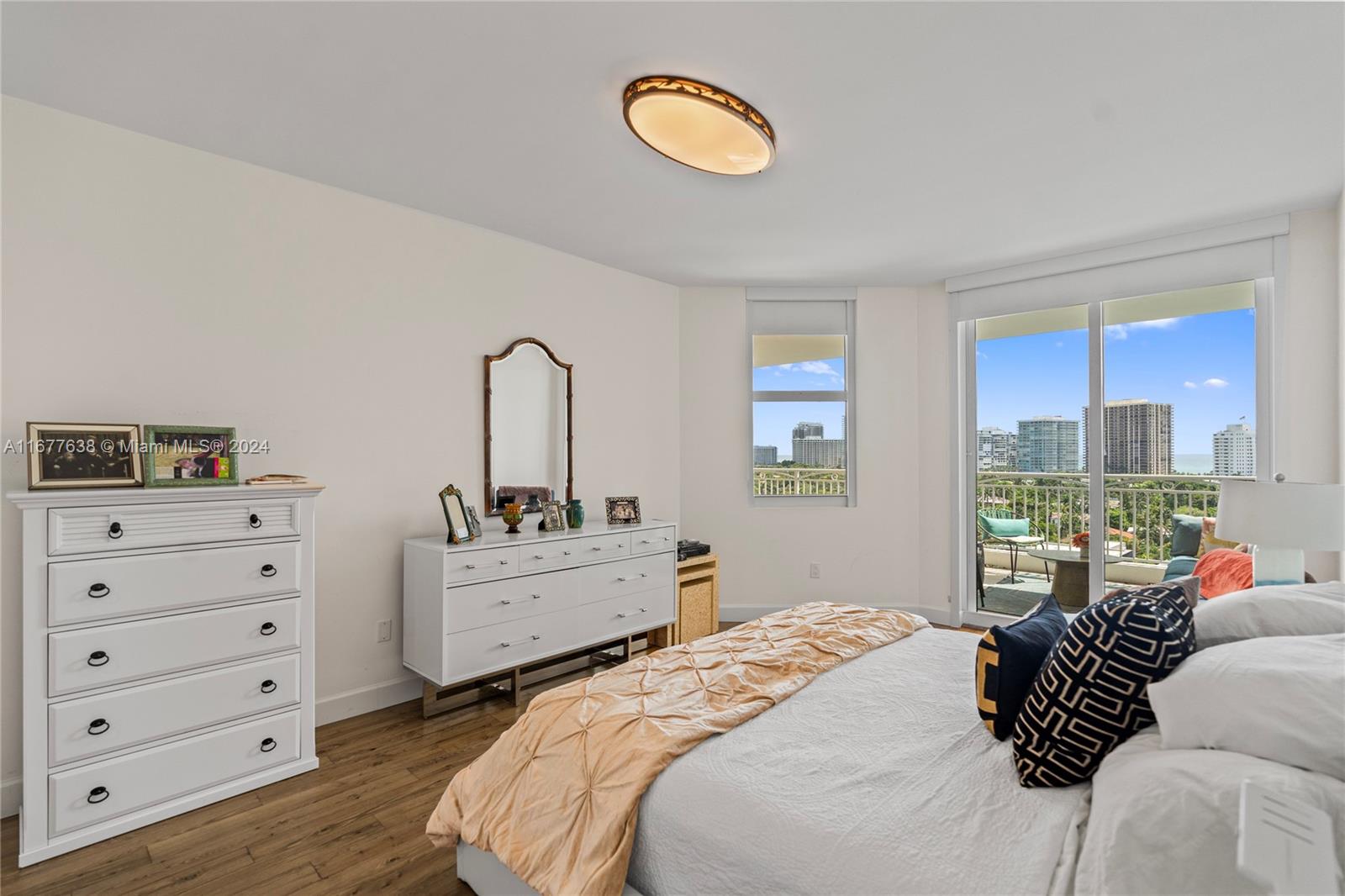 CARROLL WALK CONDO - Residential