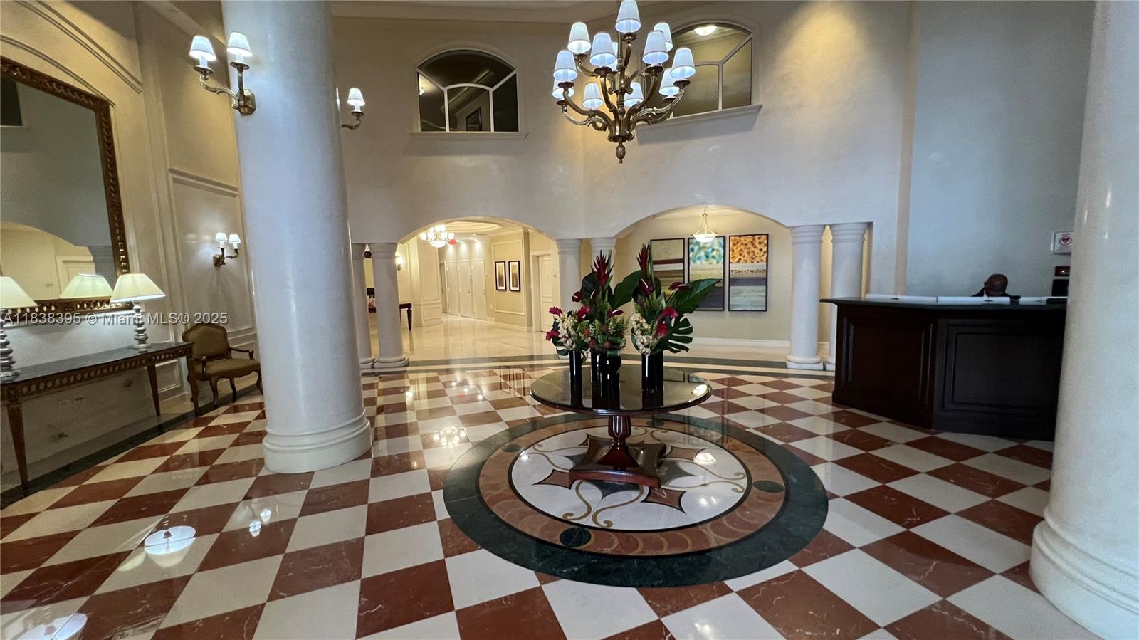 TURNBERRY VILLAGE SO TOWE - Residential