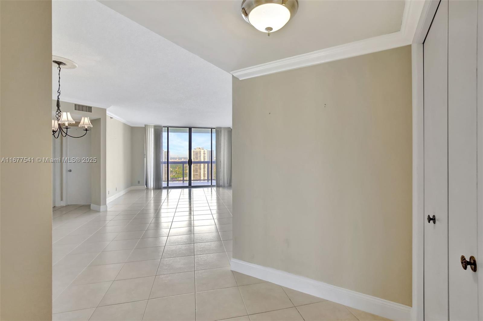 THE LANDMARK CONDO - Residential