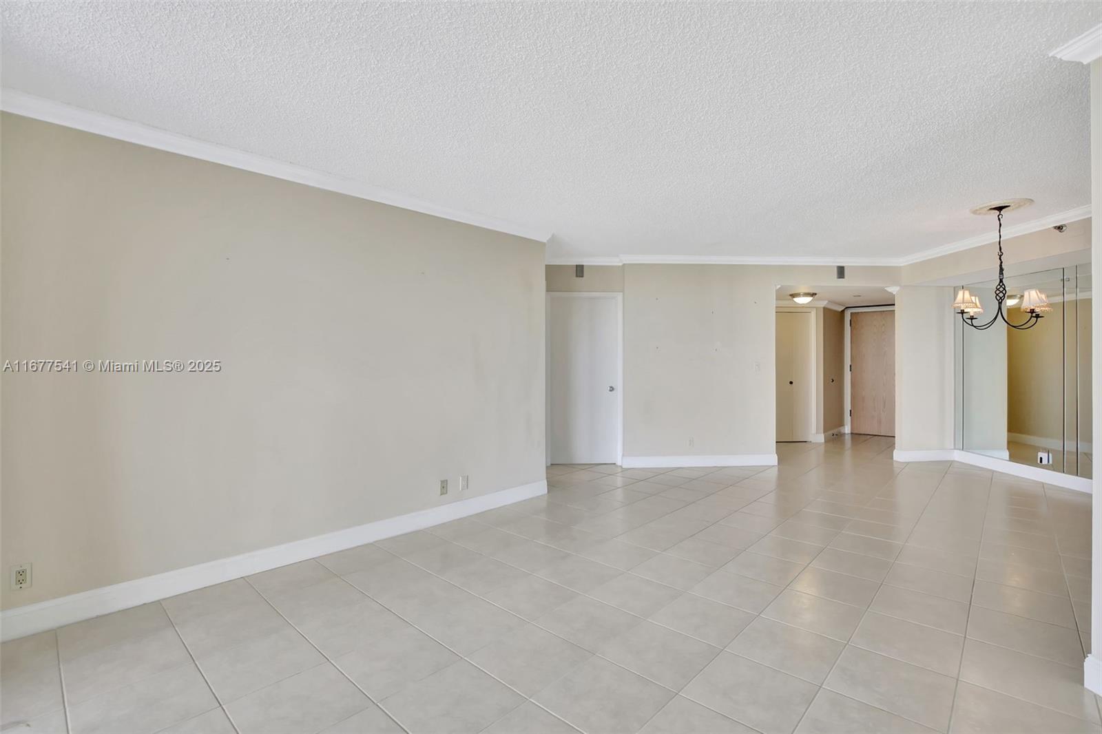 THE LANDMARK CONDO - Residential